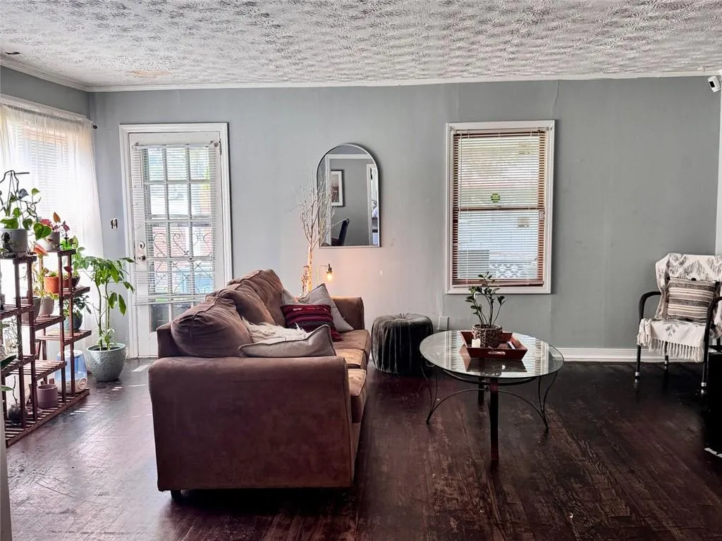 Stone Mountain, Georgia 30083, United States, 2 Bedrooms Bedrooms, ,1 BathroomBathrooms,Residential,Active,176808