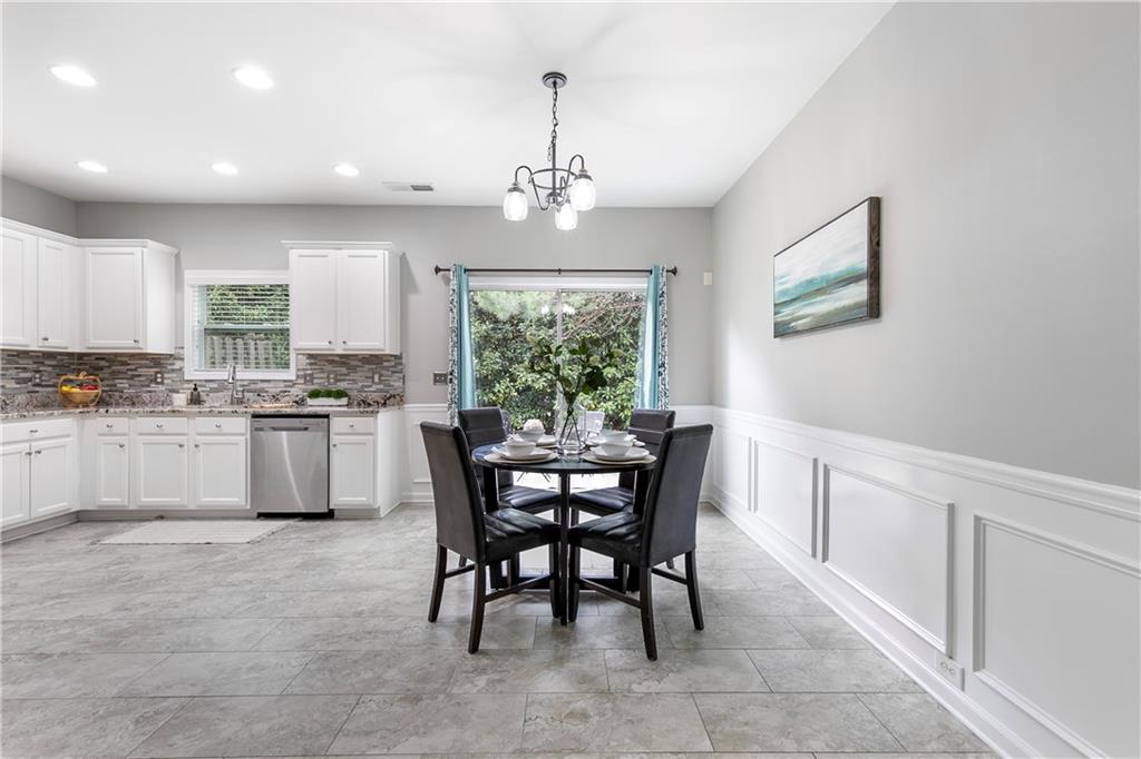 1759 Coleville Oak Lane