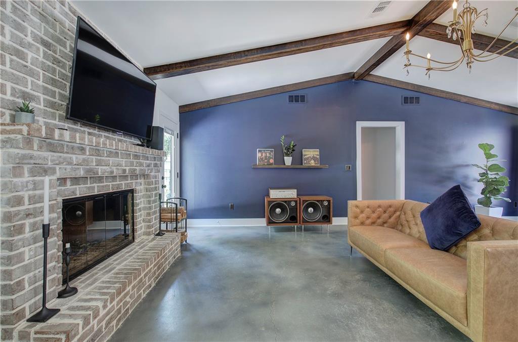 3125 Waterfront Circle
