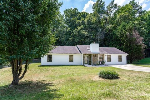 A home in Douglasville