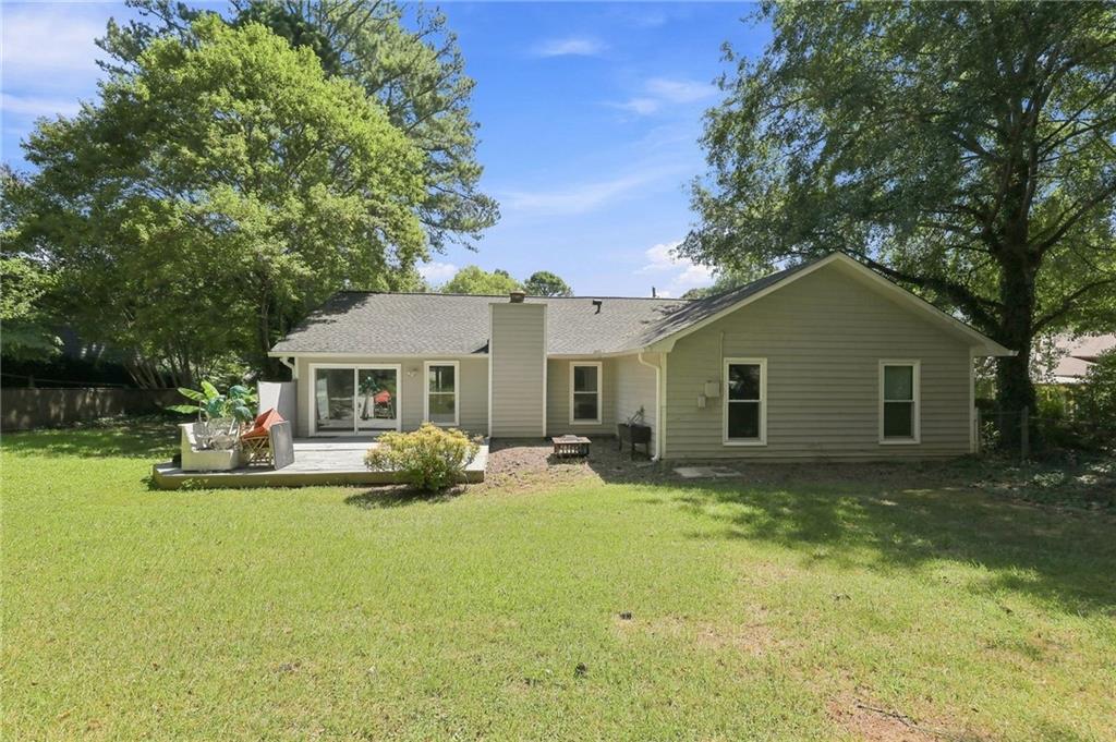 4285 Reef Road