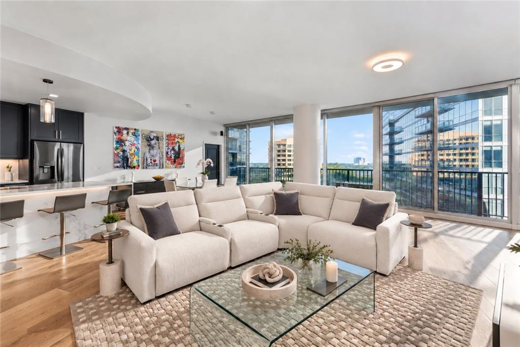 1080 Peachtree Street NE 2905