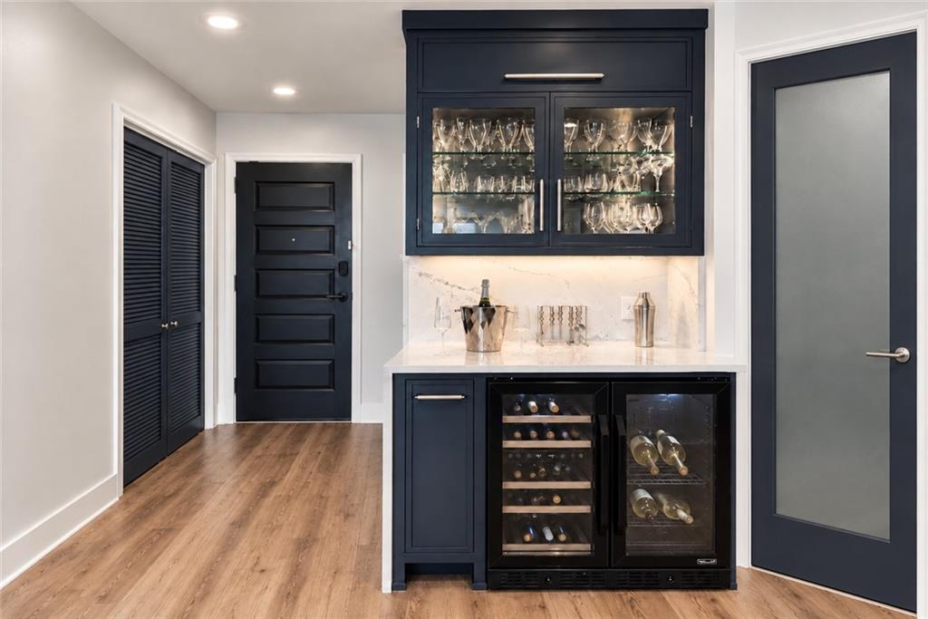 1080 Peachtree Street NE 2905