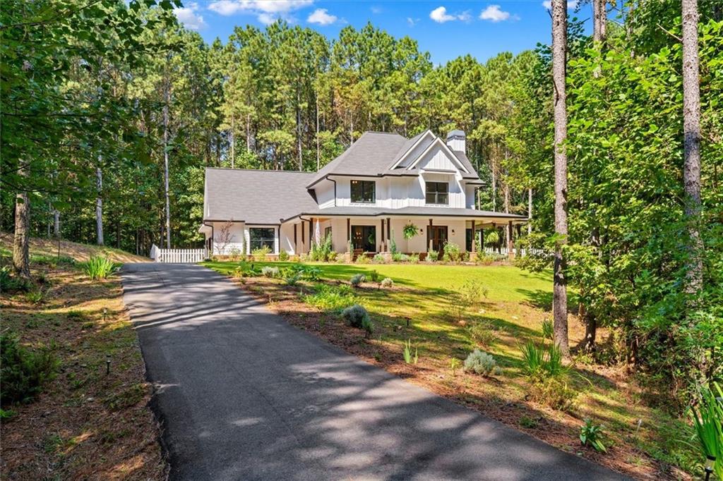 620 Foxpaw Leaf Lane