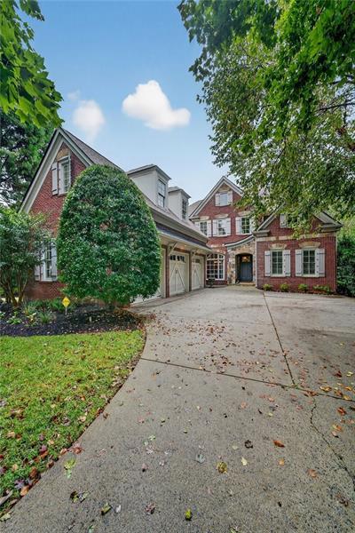 1514 Mossvale Court NW