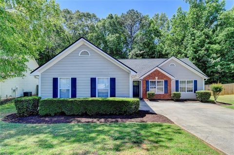 Homes For Sale - 657 Arbour Way<br/> Suwanee, GA 30024