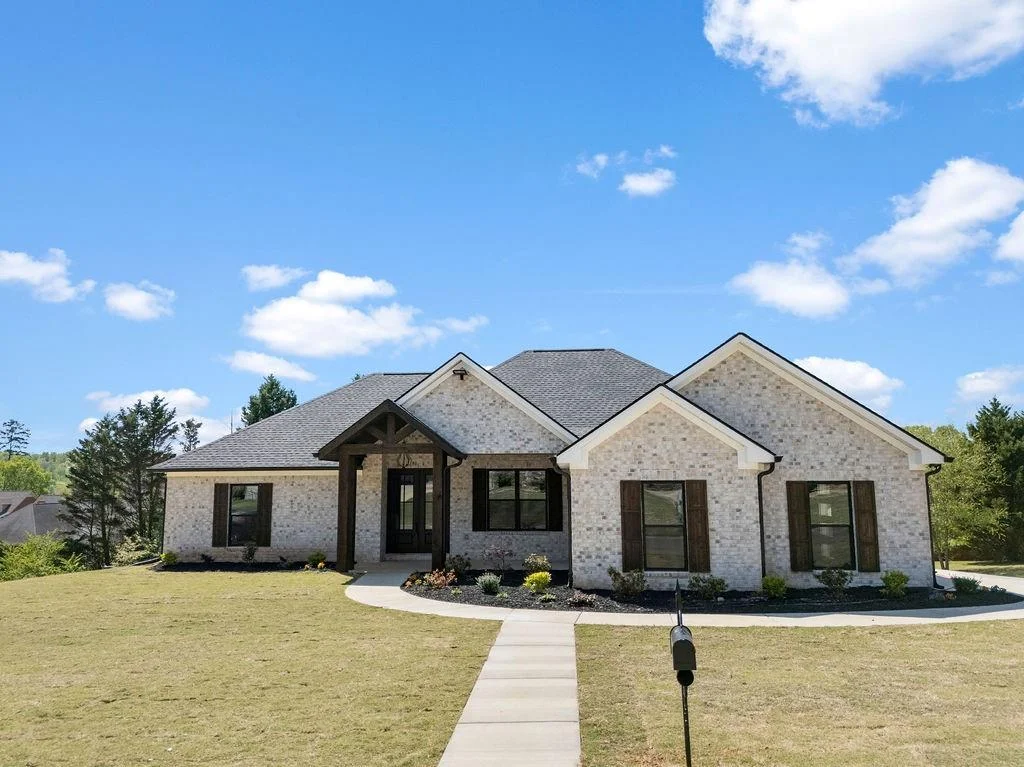 16 Fullbright Drive