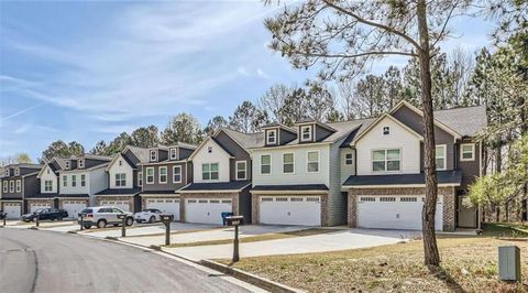 Townhouse For Sale - 7805 Rock Rose Lane<br/> Fairburn, GA 30213