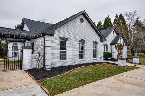 A home in Locust Grove