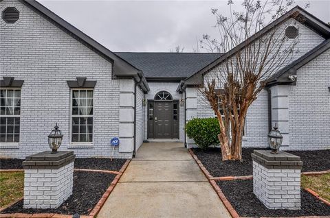 A home in Locust Grove