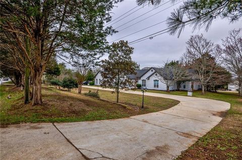 A home in Locust Grove