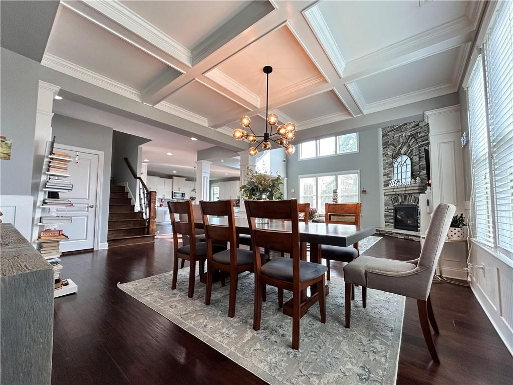 4071 Woodward Walk Lane, Suwanee, Georgia image 9
