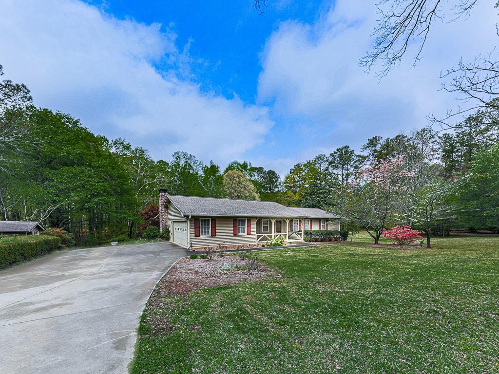 4445 Moon Station Lane, Acworth, Georgia image 9