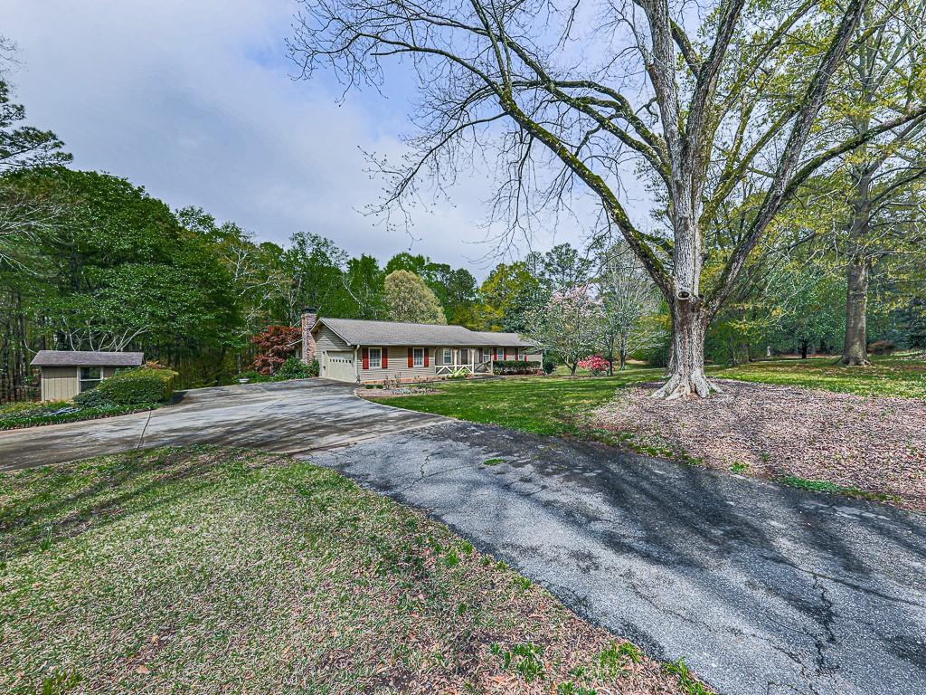 4445 Moon Station Lane, Acworth, Georgia image 1