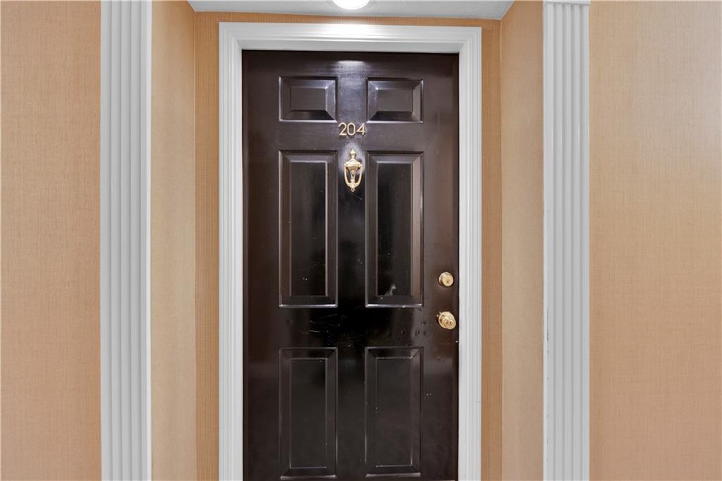 26204 Plantation Drive NE