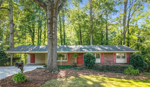 2019 Ellwyn Drive Atlanta GA 30341