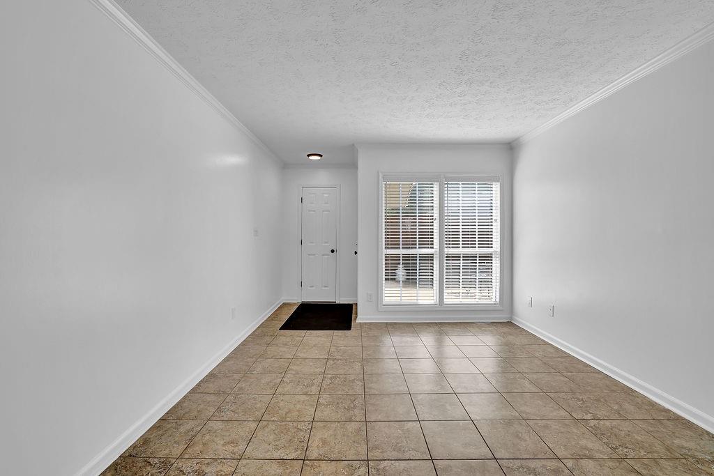 4992 Meadow Lane