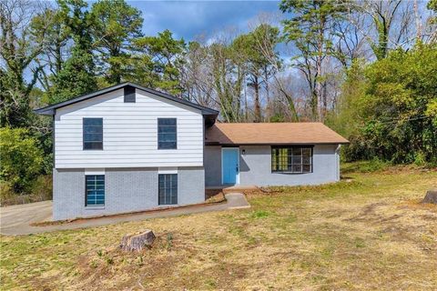 6684 Heathrow Lane Stone Mountain GA 30087