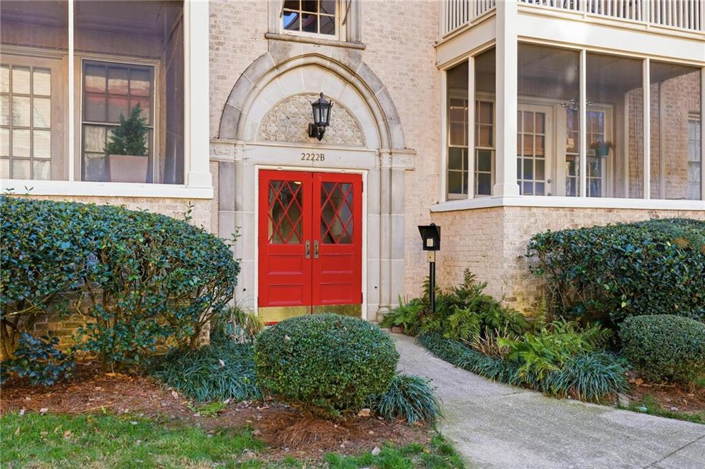 2222 Peachtree Road NW B6