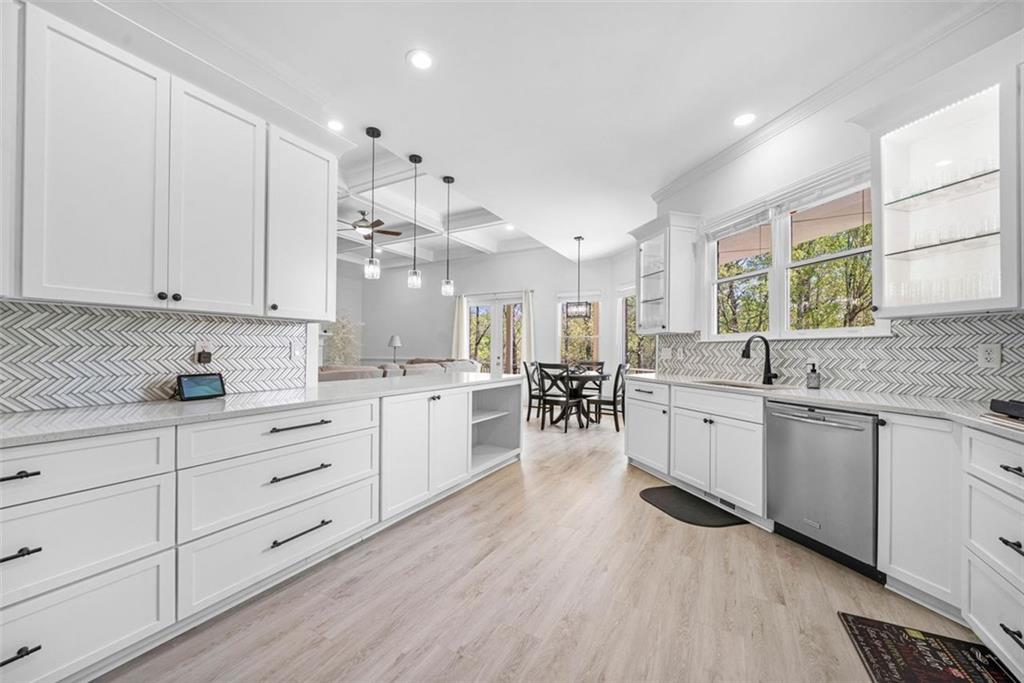 1660 Norris Landing Drive, Snellville, Georgia image 12
