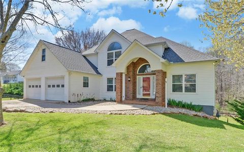 Homes For Sale - 11 Golden Autumn Drive<br/> Dahlonega, GA 30533