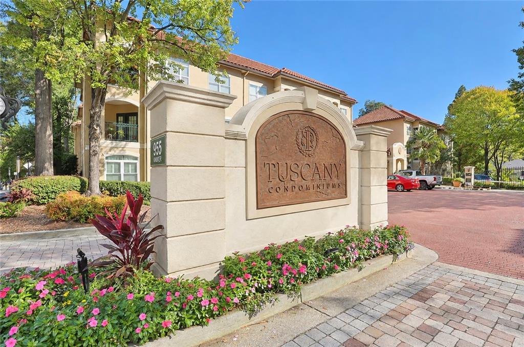 955 Juniper Street NE 3113