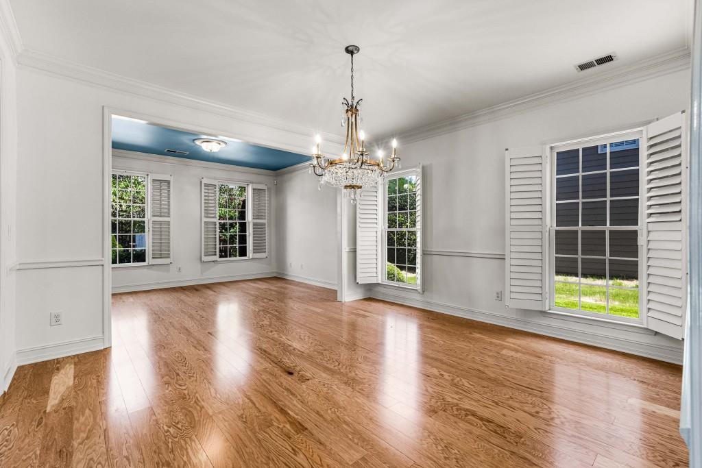 1106 Queensgate Drive