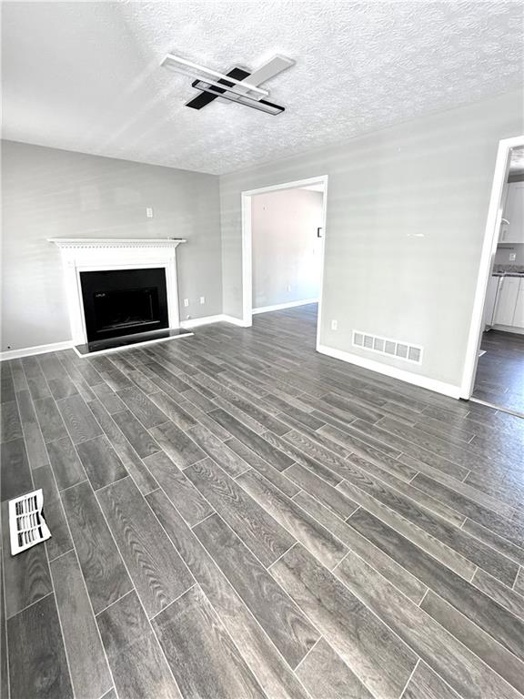 4872 Lewis Road, Powder Springs, Georgia image 2