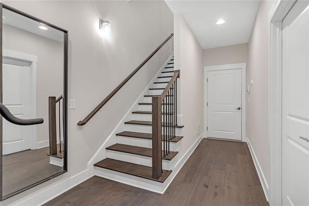 687 Banton Drive, Atlanta, Georgia image 18