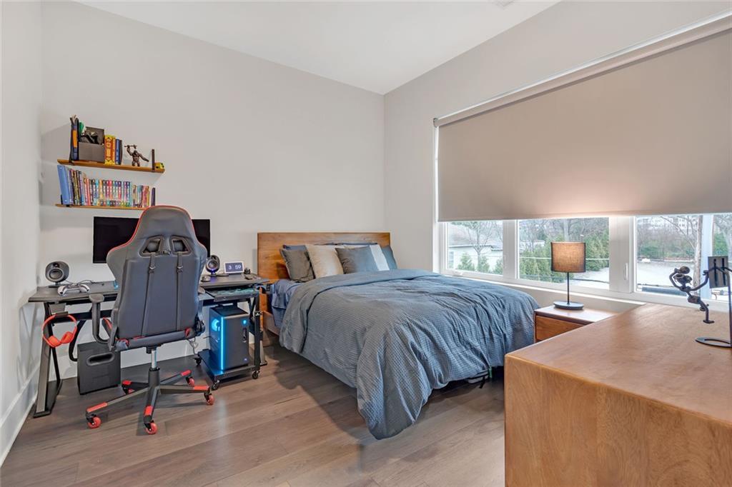 687 Banton Drive, Atlanta, Georgia image 24