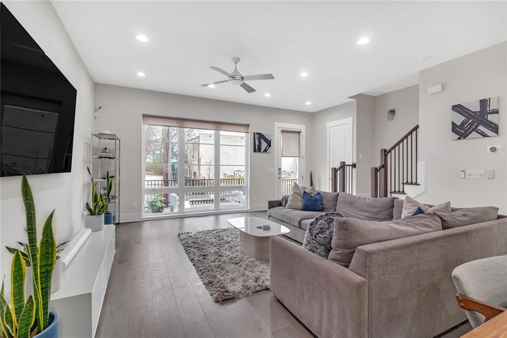 687 Banton Drive, Atlanta, Georgia image 7