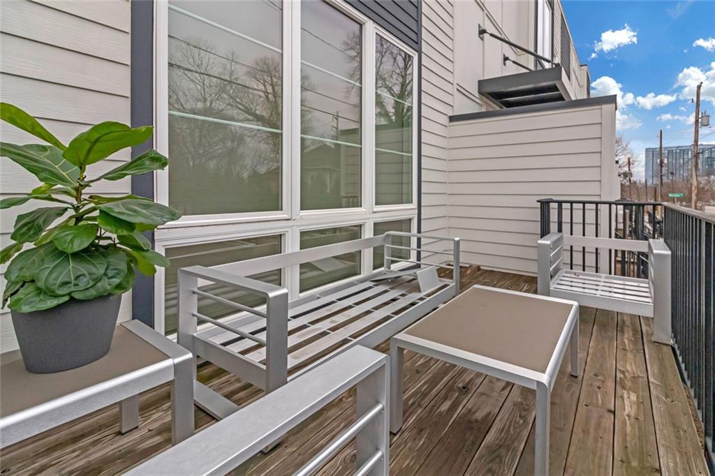 687 Banton Drive, Atlanta, Georgia image 4