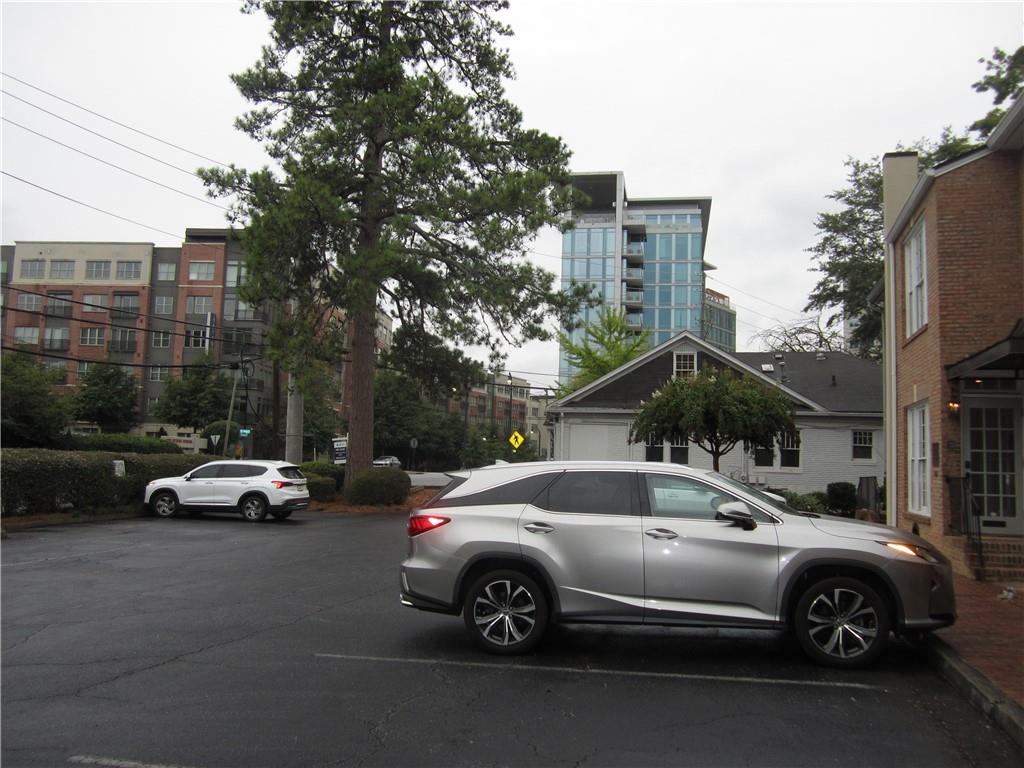 452 E Paces Ferry Road NE