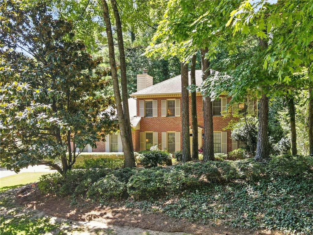 4140 Westchester Crossing NE