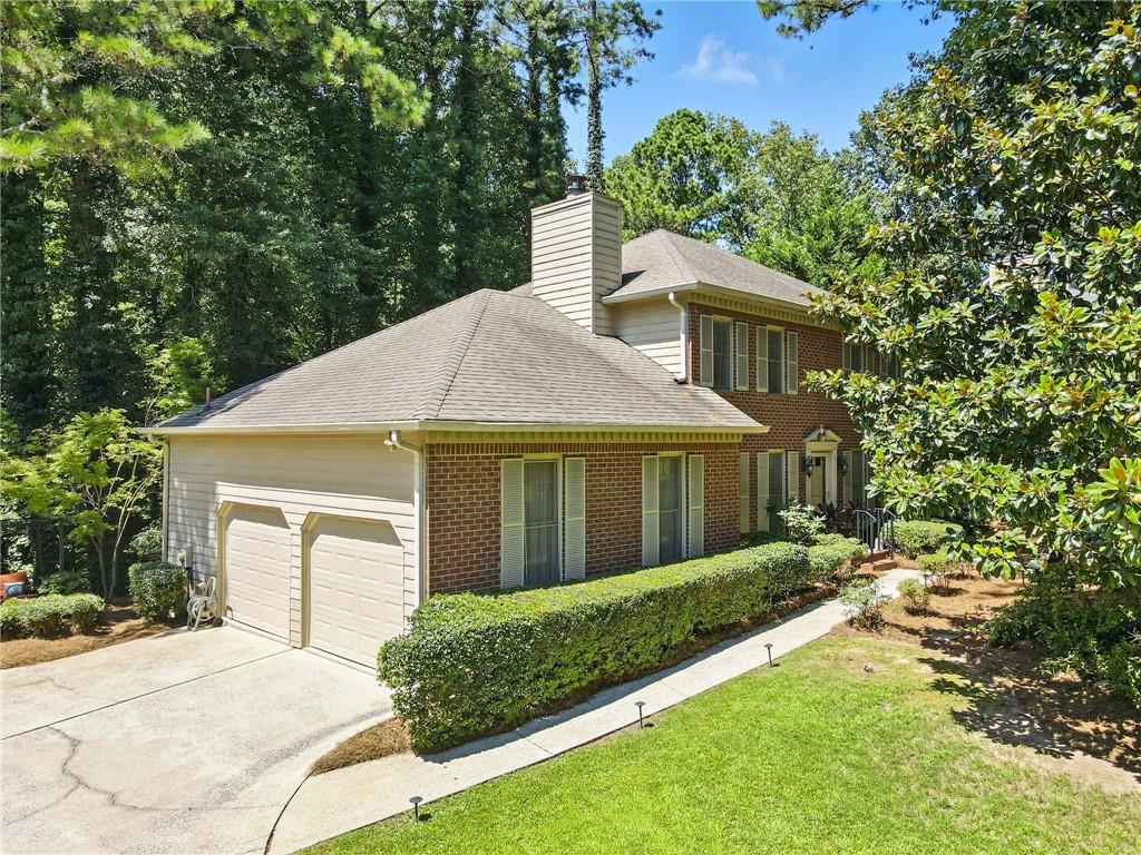 4140 Westchester Crossing NE
