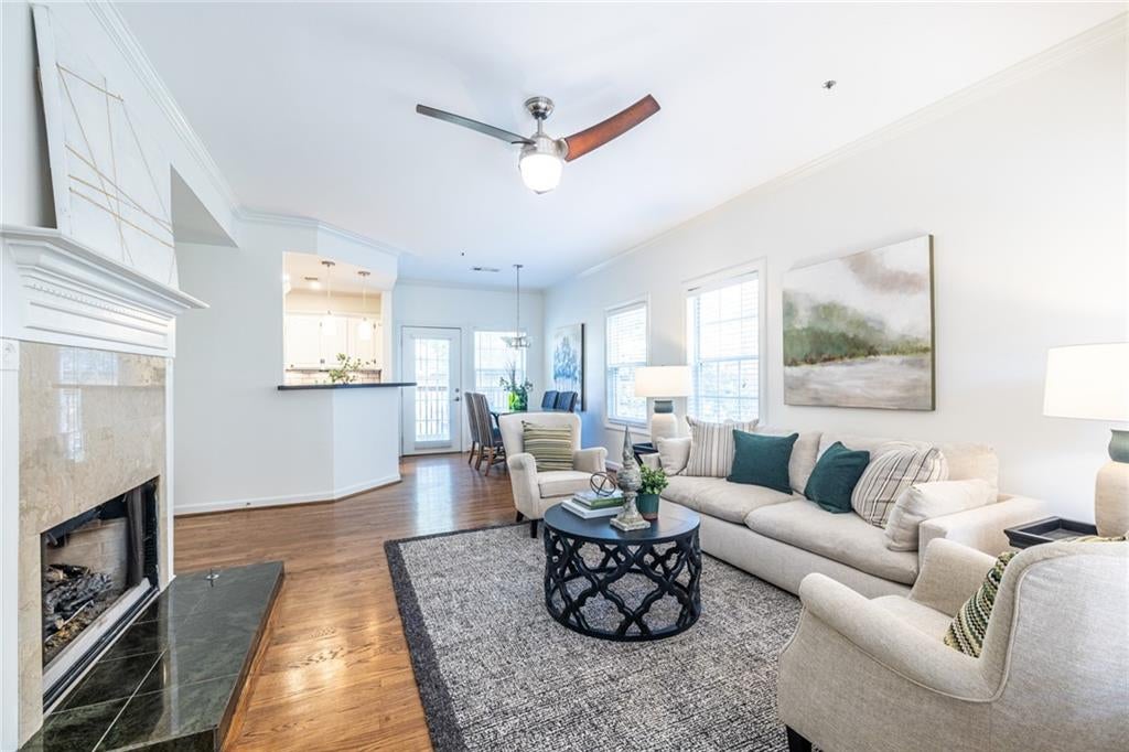 1332 Stillwood Chase NE
