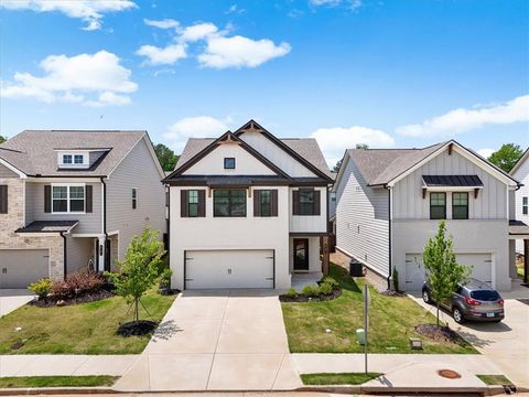 Homes For Sale - 4231 Portsbrook Avenue<br/> Snellville, GA 30039