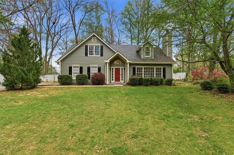 Homes For Sale - 139 Stanbrough Drive<br/> Dallas, GA 30157