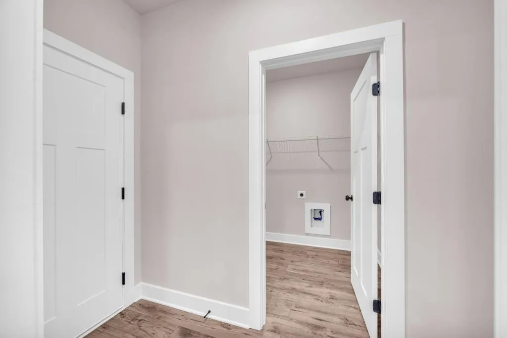 Hartwell, Georgia 30643, United States, 5 Bedrooms Bedrooms, ,4 BathroomsBathrooms,Residential,Active,163392