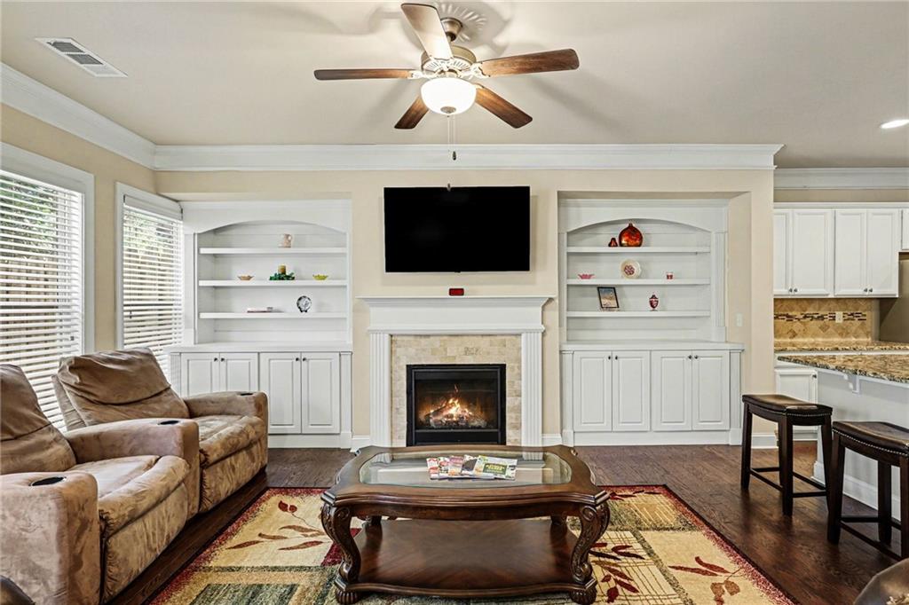 3158 Cross Creek Drive