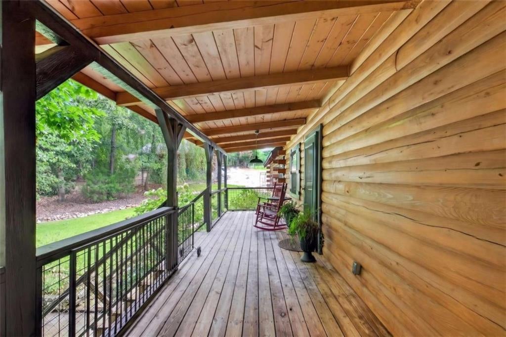 7048 Shell Road