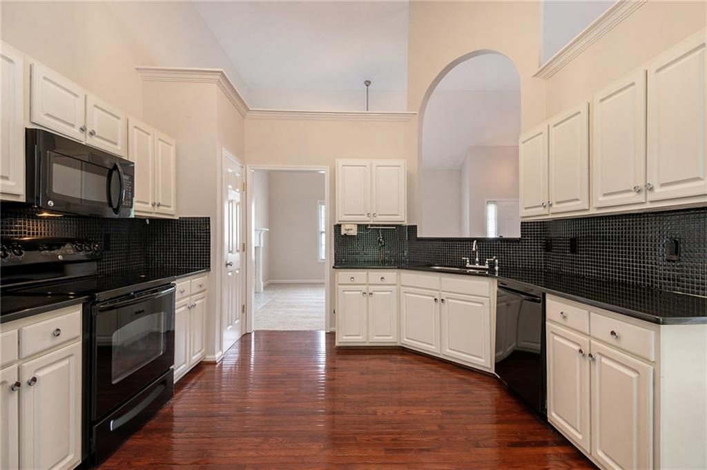 5975 Tate Drive, Austell, Georgia image 12
