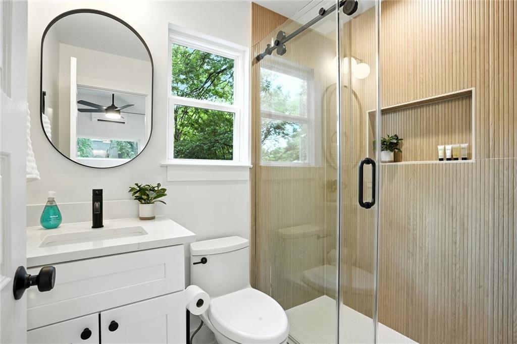 1597 Glenwood Avenue SE C