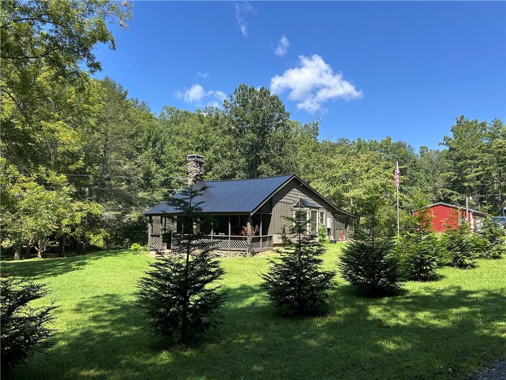 581 N Garrett Branch Road