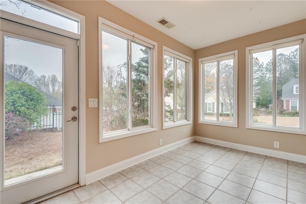6245 Milton Drive, Cumming, Georgia image 37