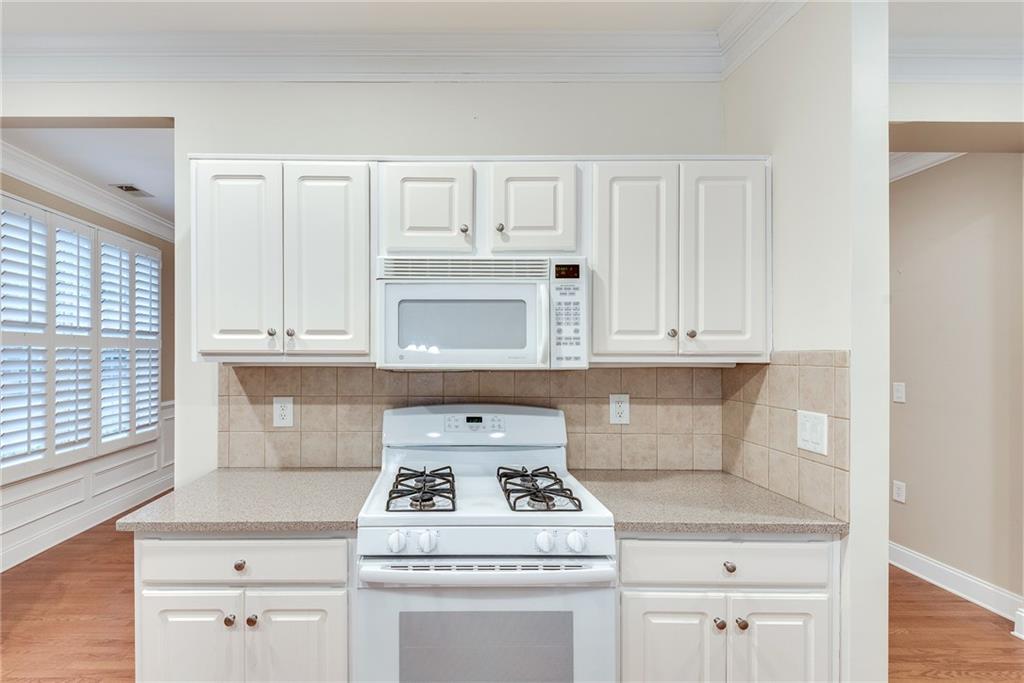6245 Milton Drive, Cumming, Georgia image 19