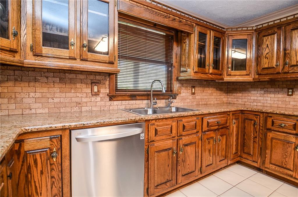 549 Mulberry Road, Winder, Georgia image 12