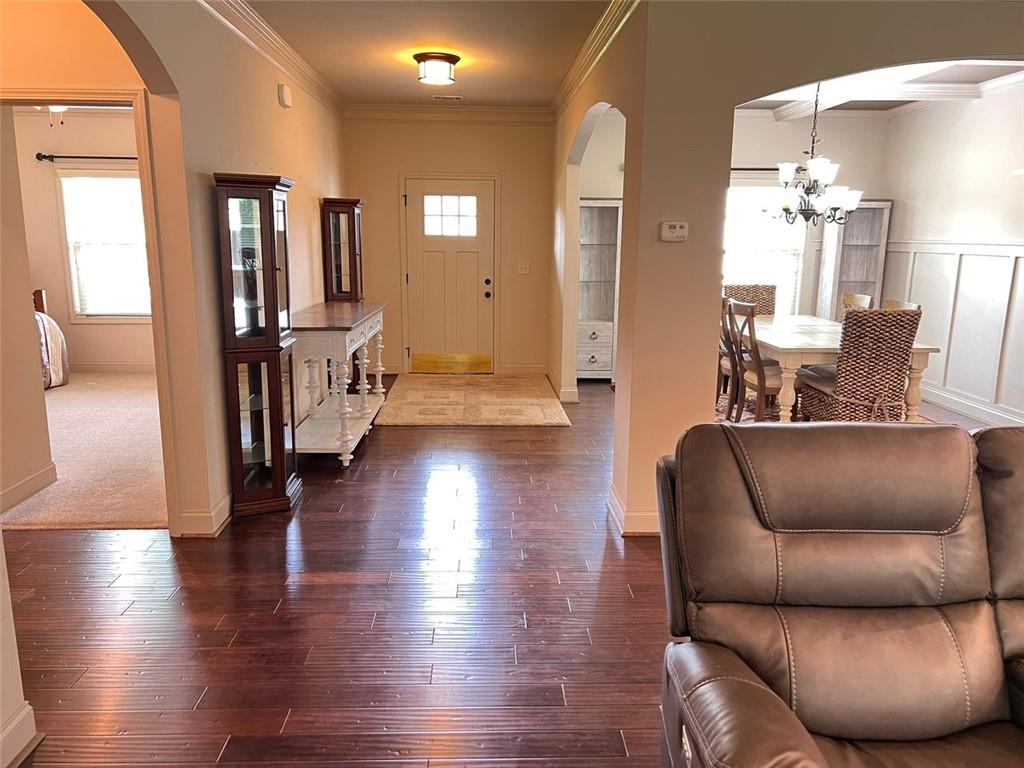 68 Sealy Place