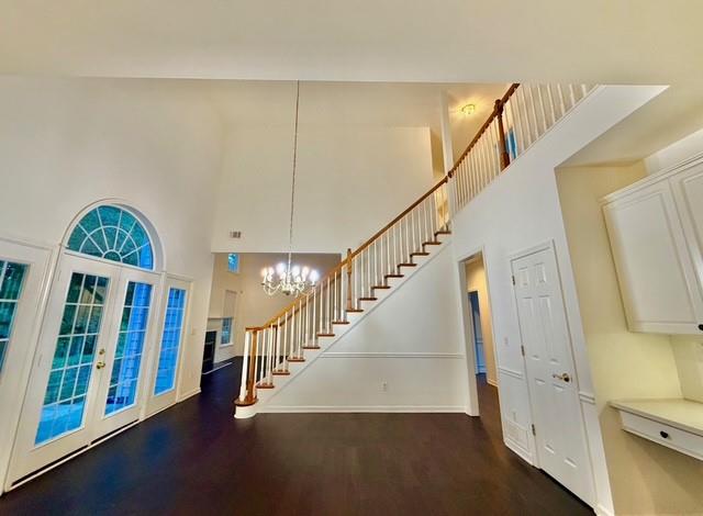 1000 Winding Bridge Way