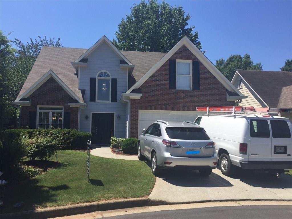 Open bright floor plan. Formal dining room and eat in kitchen, open to fireside family room. Master on Main, Hardwood Floors, Private back yard. Easy access to everything.